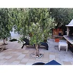 Amazing Home In Makarska With Wifi